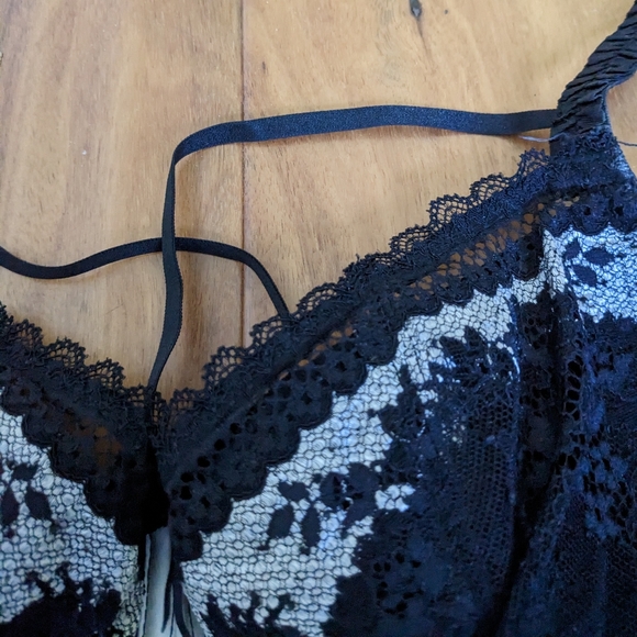 Stunning like-new Charade bra and panties - Picture 4 of 8